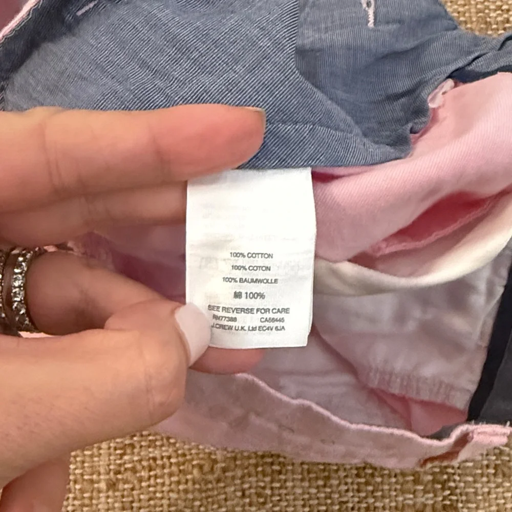 J. Crew Men's Pink Oxford Cotton Pink Shorts 9 in size 32